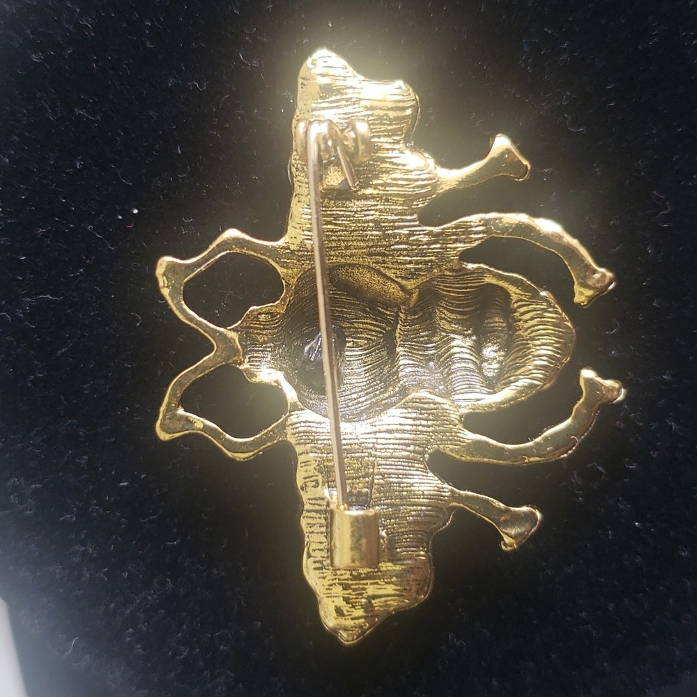 Brooch - Picture 2 of 2